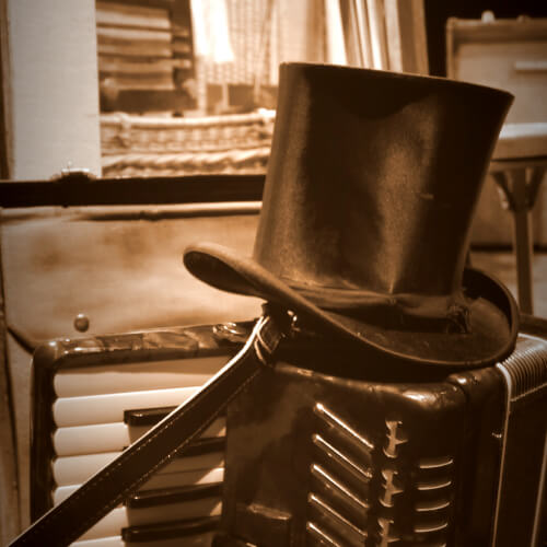 spectacle-des-ptits-bouts-de-nous-chapeau-accordeon