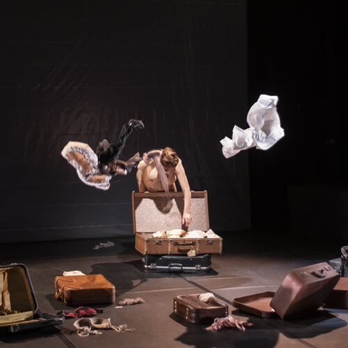 spectacle-les-petites-valises-sabine-pernette